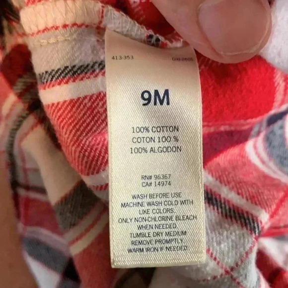 Five  for 25 Oshkosh, medium weight 100% cotton plaid shirt - Picture 5 of 5